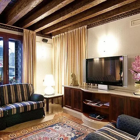 Hotel Foscari Palace Benátky