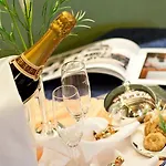 佛斯卡里宫殿酒店 4*