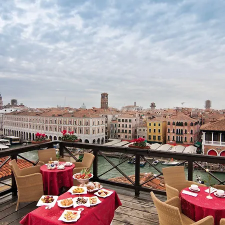 Foscari Palace Hotel 4*