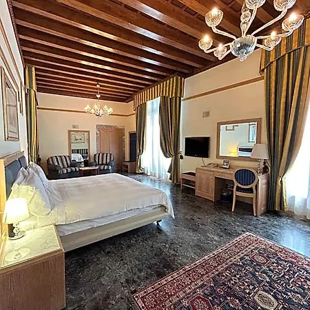 Foscari Palace 4* Veneza