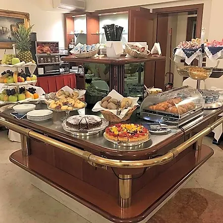 Foscari Palace Hotel