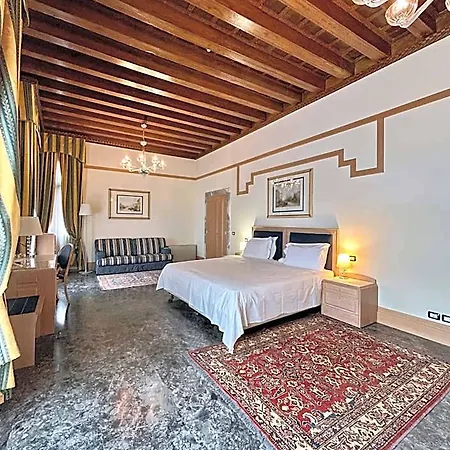 Foscari Palace 4*