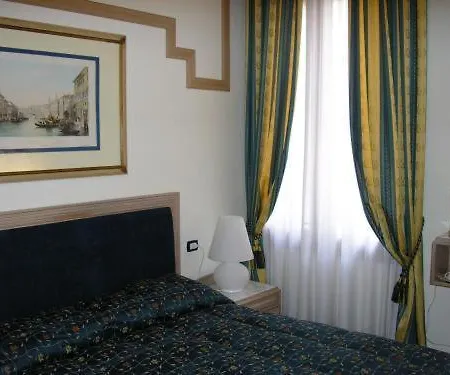 Foscari Palace Hotel