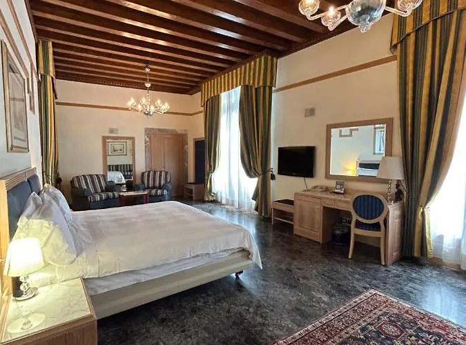 Foscari Palace מלון