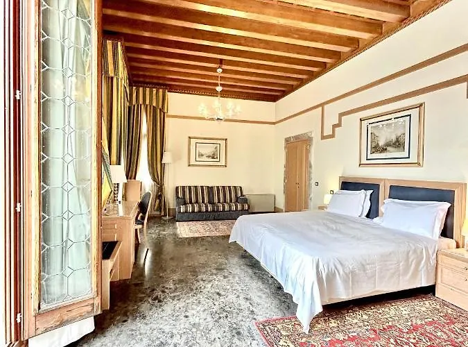 Foscari Palace 4* ונציה