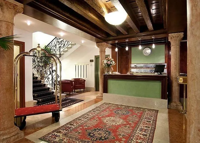 Foscari Palace Venise