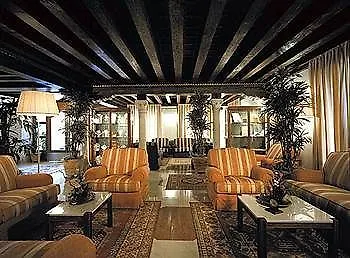 Foscari Palace מלון