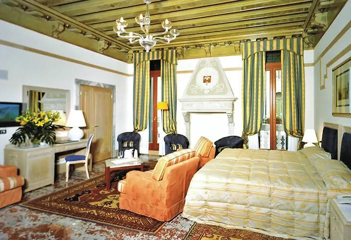 Hotel Foscari Palace 4*