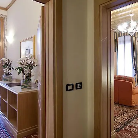 フォスカリ パレス ホテル ヴェネツィア