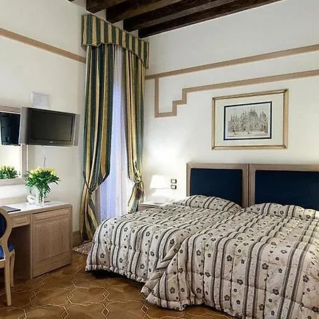 Foscari Palace Venise