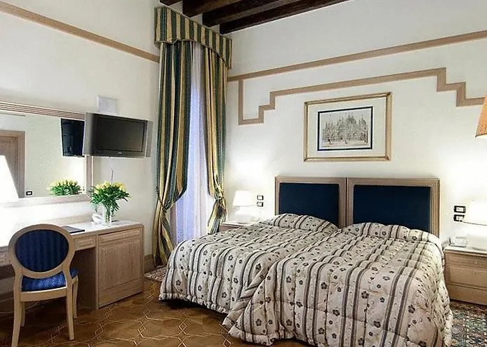 Foscari Palace Venise